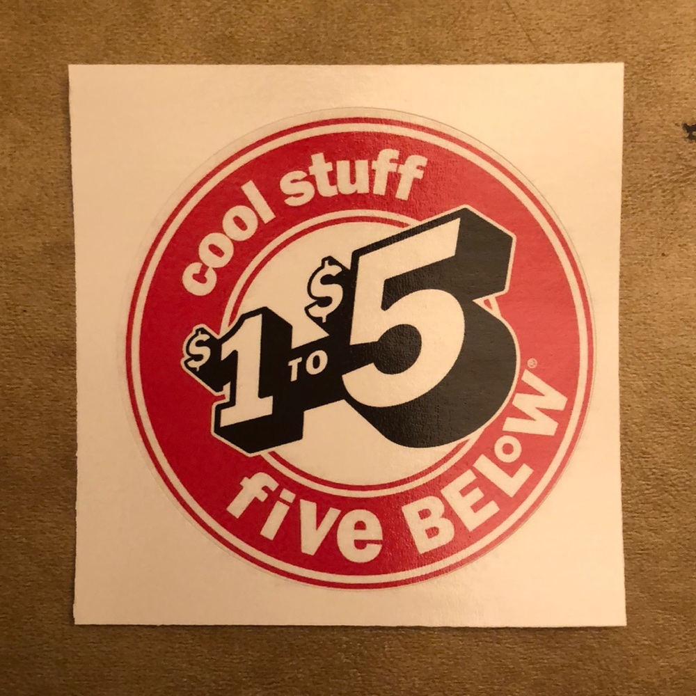 FIVE BEL°W STICKER